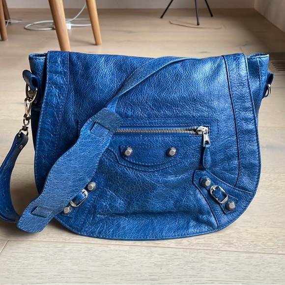 Balenciaga Neo folk Shoulder bag - Picture 14 of 14